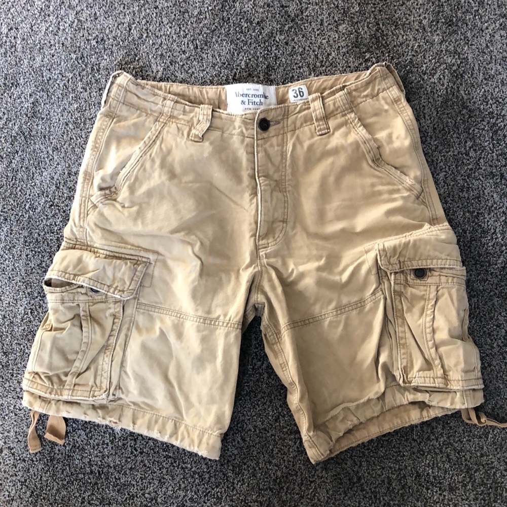 Abercrombie & Fitch Khaki Cargo Shorts